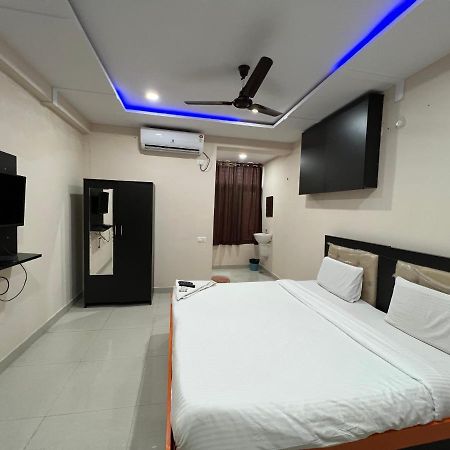 Hotel 5 Star Grand Shamshabad Zewnętrze zdjęcie