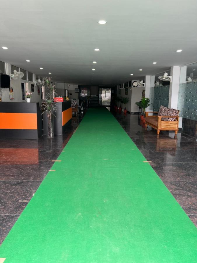 Hotel 5 Star Grand Shamshabad Zewnętrze zdjęcie